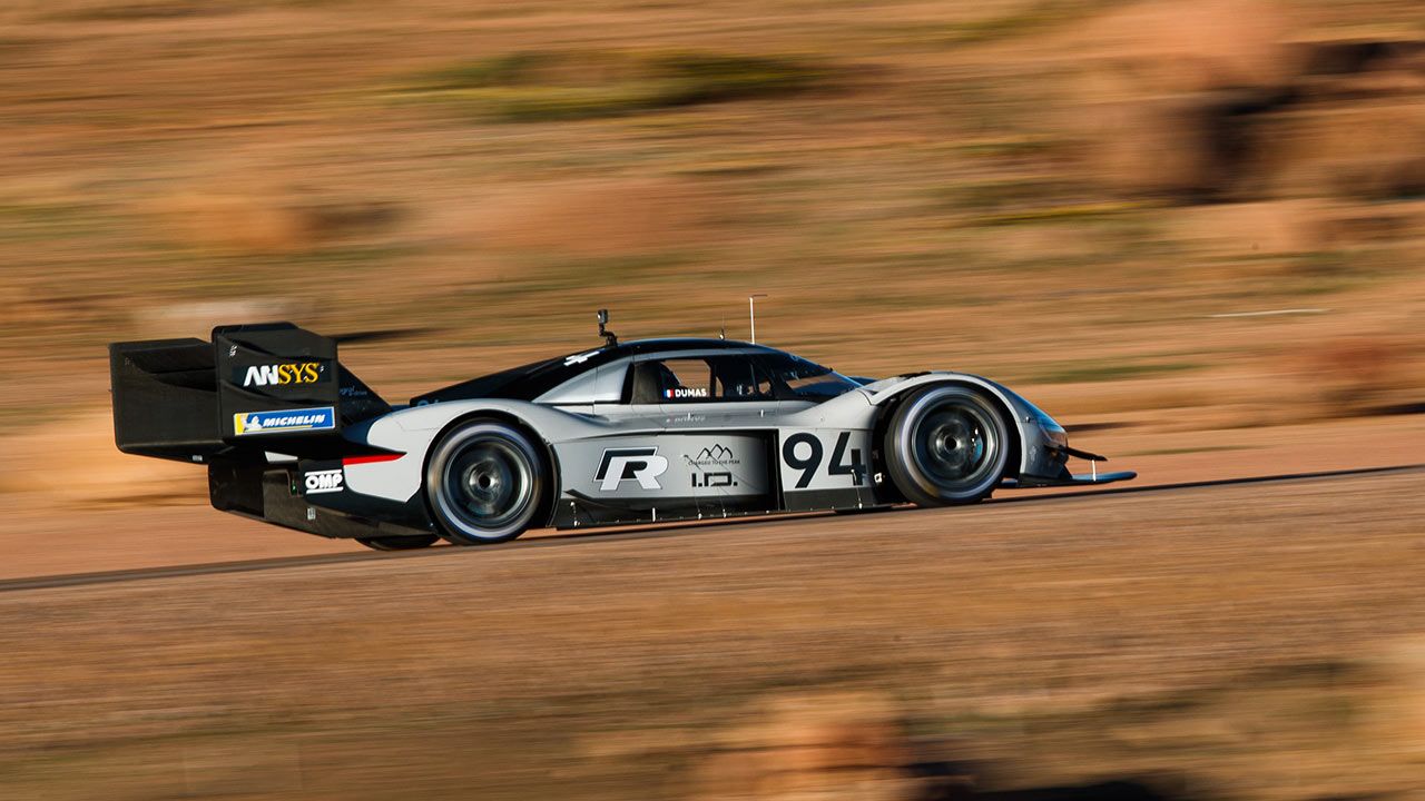 Cursa de record a modelului Volkswagen ID.R la Pikes Peak Hill Climb 2018